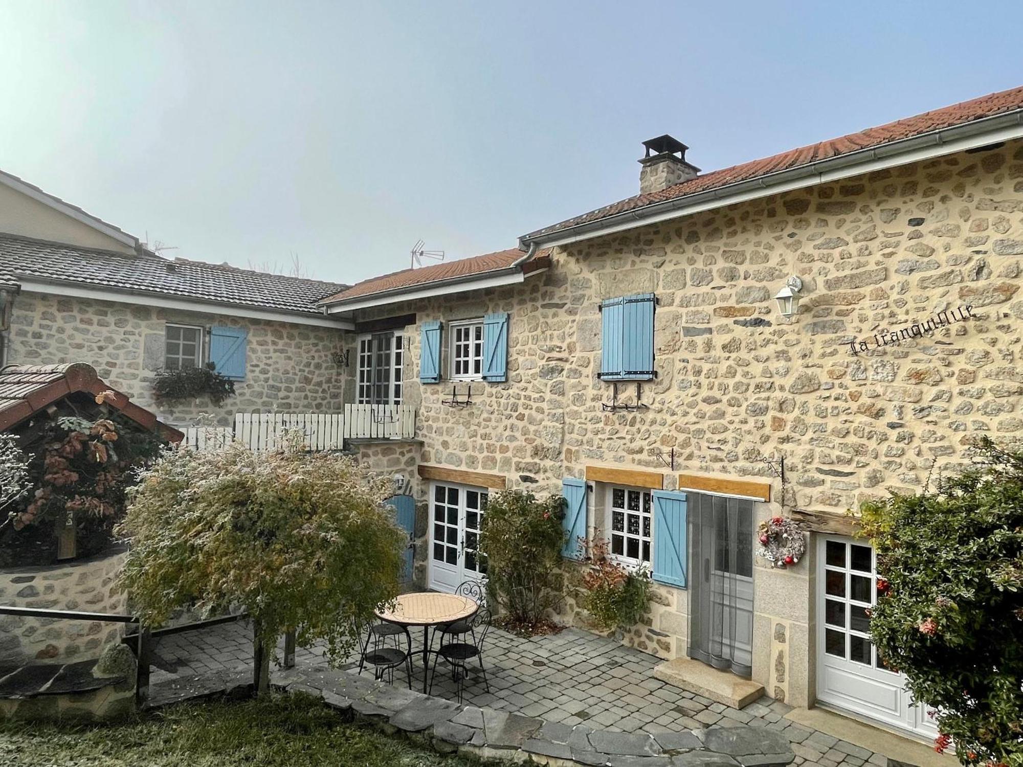 Gite Familial Avec Terrasse Proche Chateaux, Lac, Et Parcours Aventure - Fr-1-582-174 Saint-Maurice-de-Lignon Luaran gambar