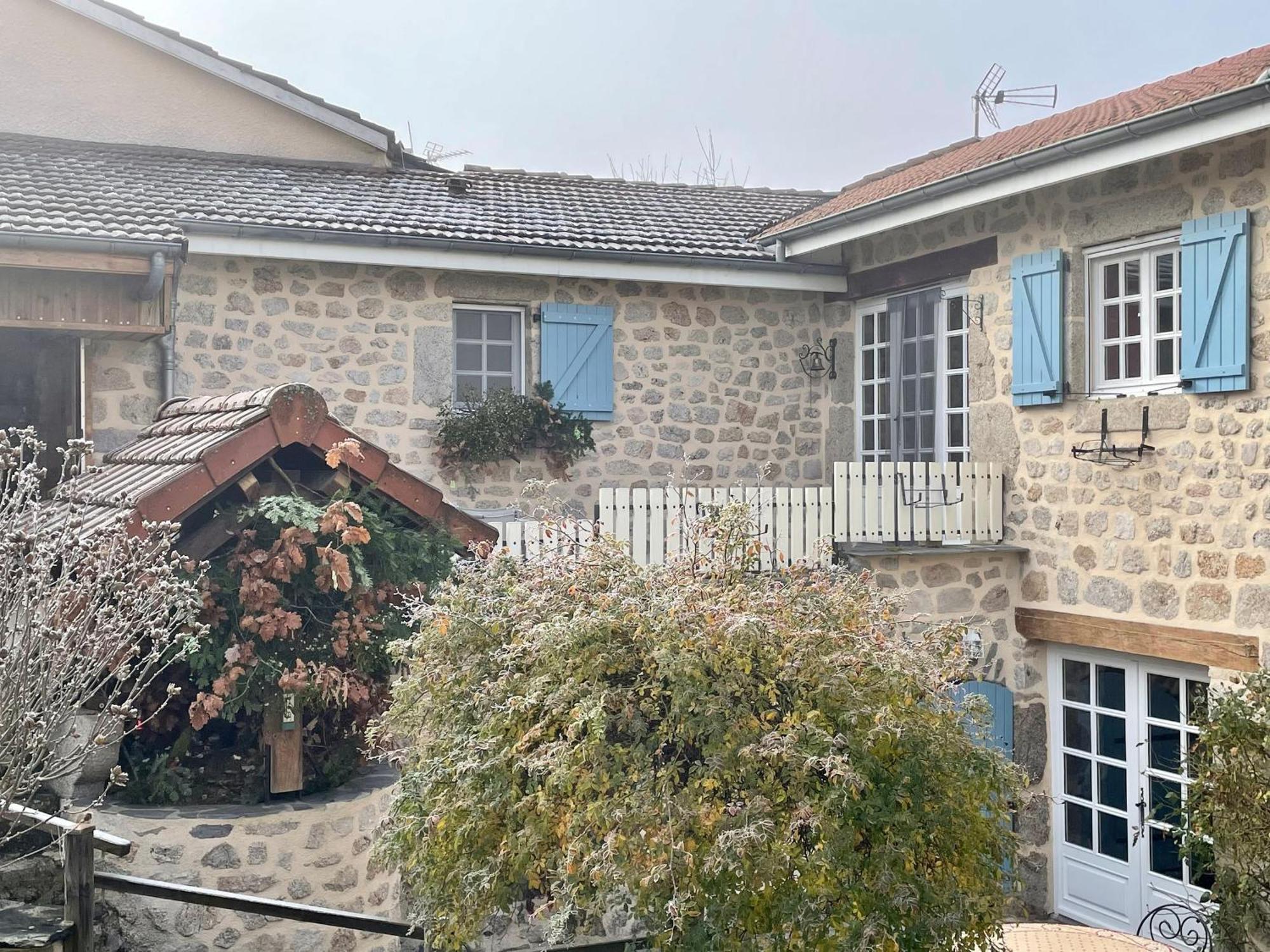 Gite Familial Avec Terrasse Proche Chateaux, Lac, Et Parcours Aventure - Fr-1-582-174 Saint-Maurice-de-Lignon Luaran gambar